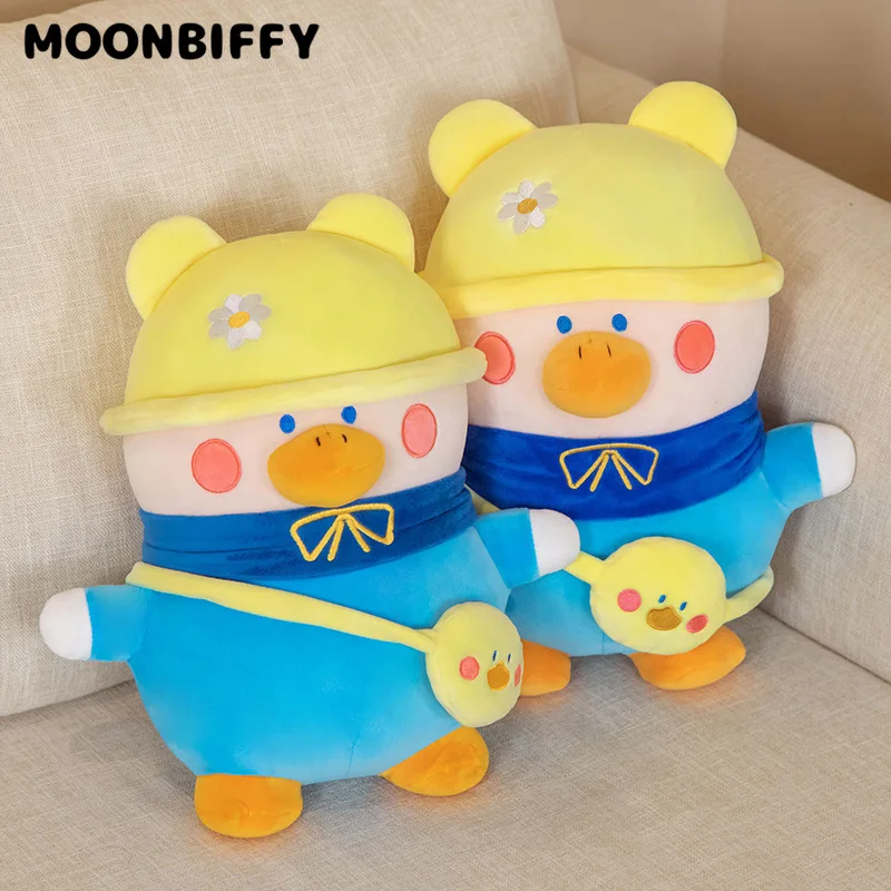 

Мягкие животные Kawaii мягкая утка с сумкой прекрасные плюшевые игрушки мягкие животные утка куклы милые плюшевые украшения для комнаты диван...