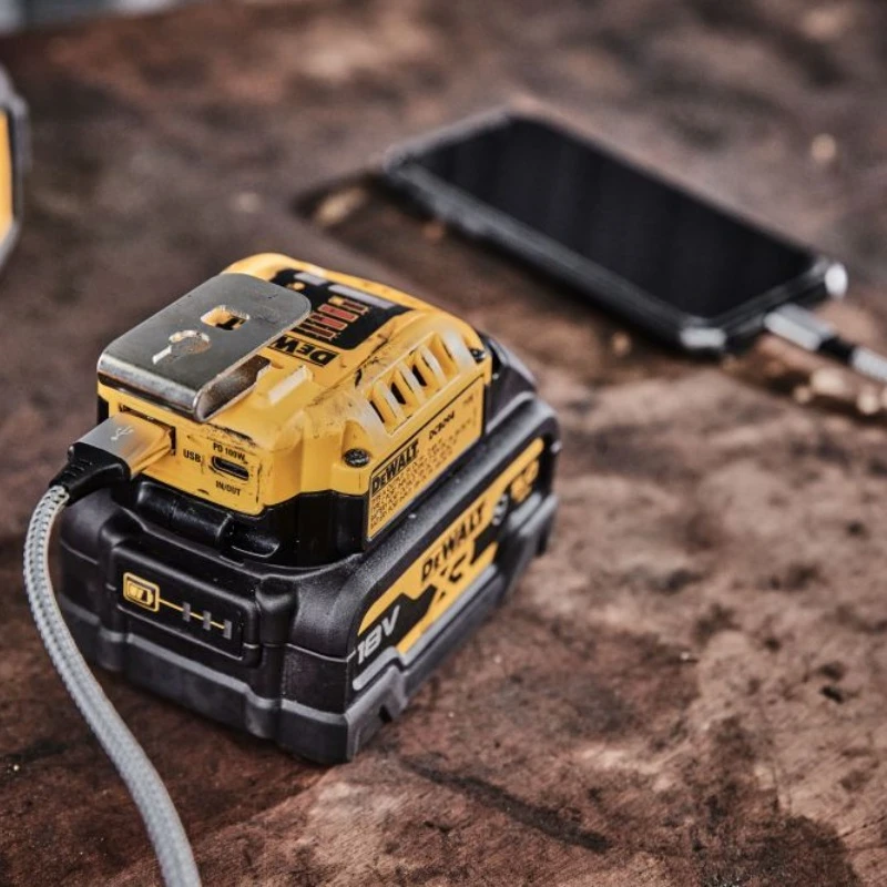 DEWALT DCB094 USB зарядка для аккумуляторов