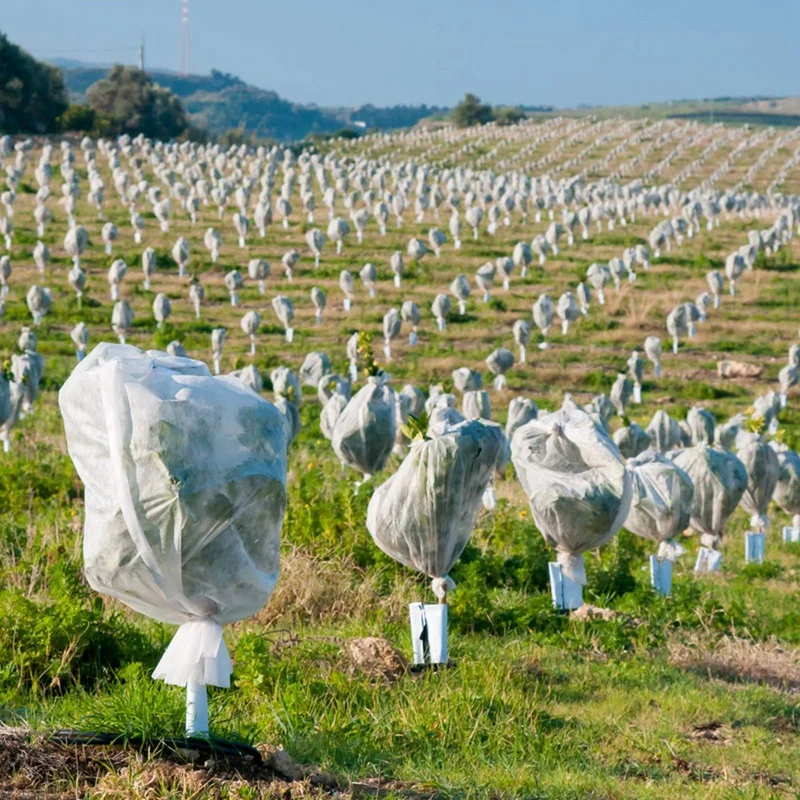 Мешочек для защиты растений от мороза зимние многоразовые кулиски большие