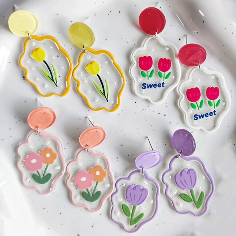 

INS Sweet Summer Transparent Design Tulip Flower Earring for Women Silver Needle Cartoon Fun Cute Irregular Acrylic Jewelry 2022