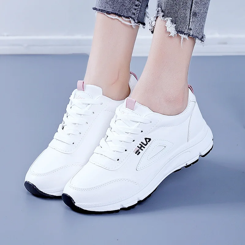 

White Shoes for Women Sneakers 2023 Breathable Women's Sports Shoes Outdoor Walking Sneakers Woman Casual Vulcanized Shoes