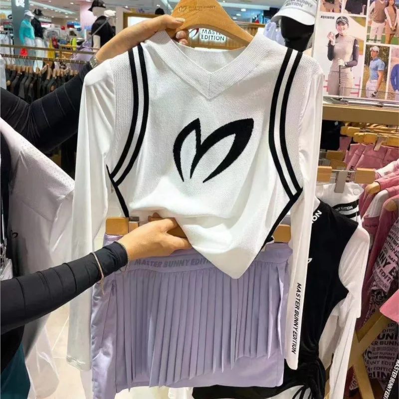 

Women's Long-Sleeve Lightweight V-neck Sweater
