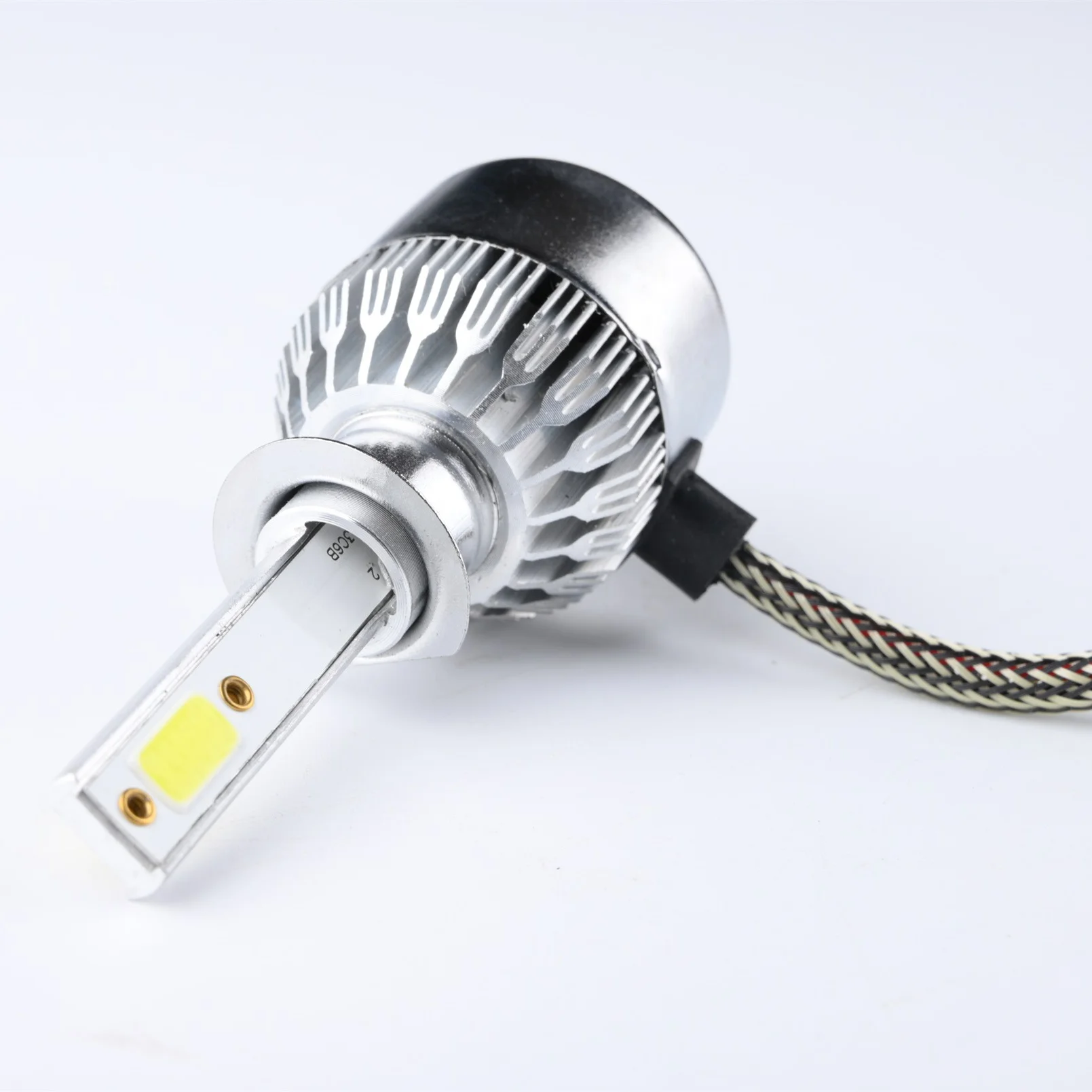 Оптовая продажа с завода высокое качество дешевая фотолампа C6 H1 LED 12V |