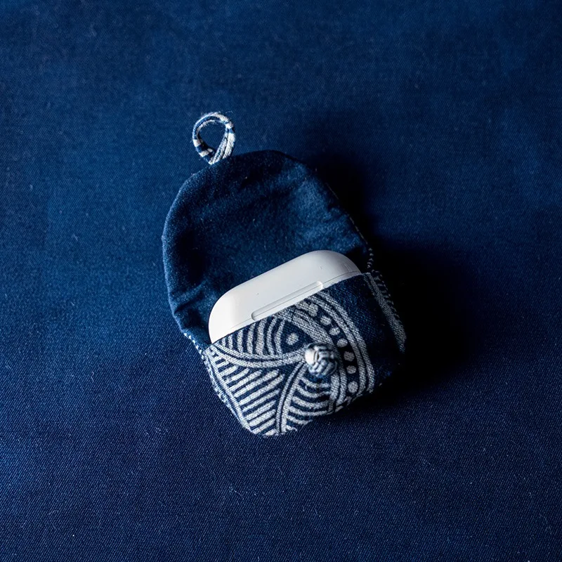 Сумка для хранения наушников ручной работы цвета индиго культурных и творческих