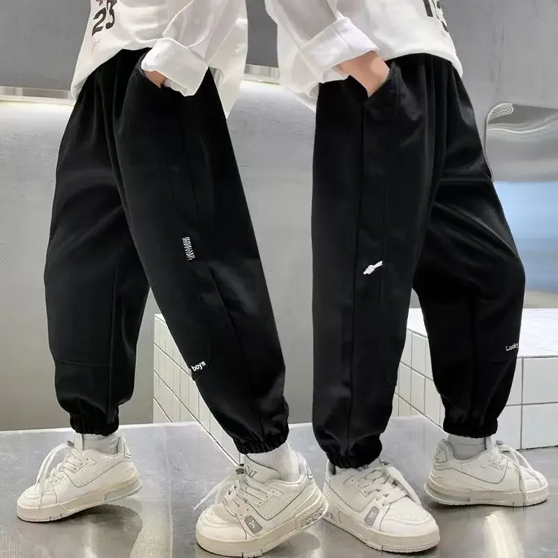 Рисунок 5 - Весенние детские однотонные спортивные