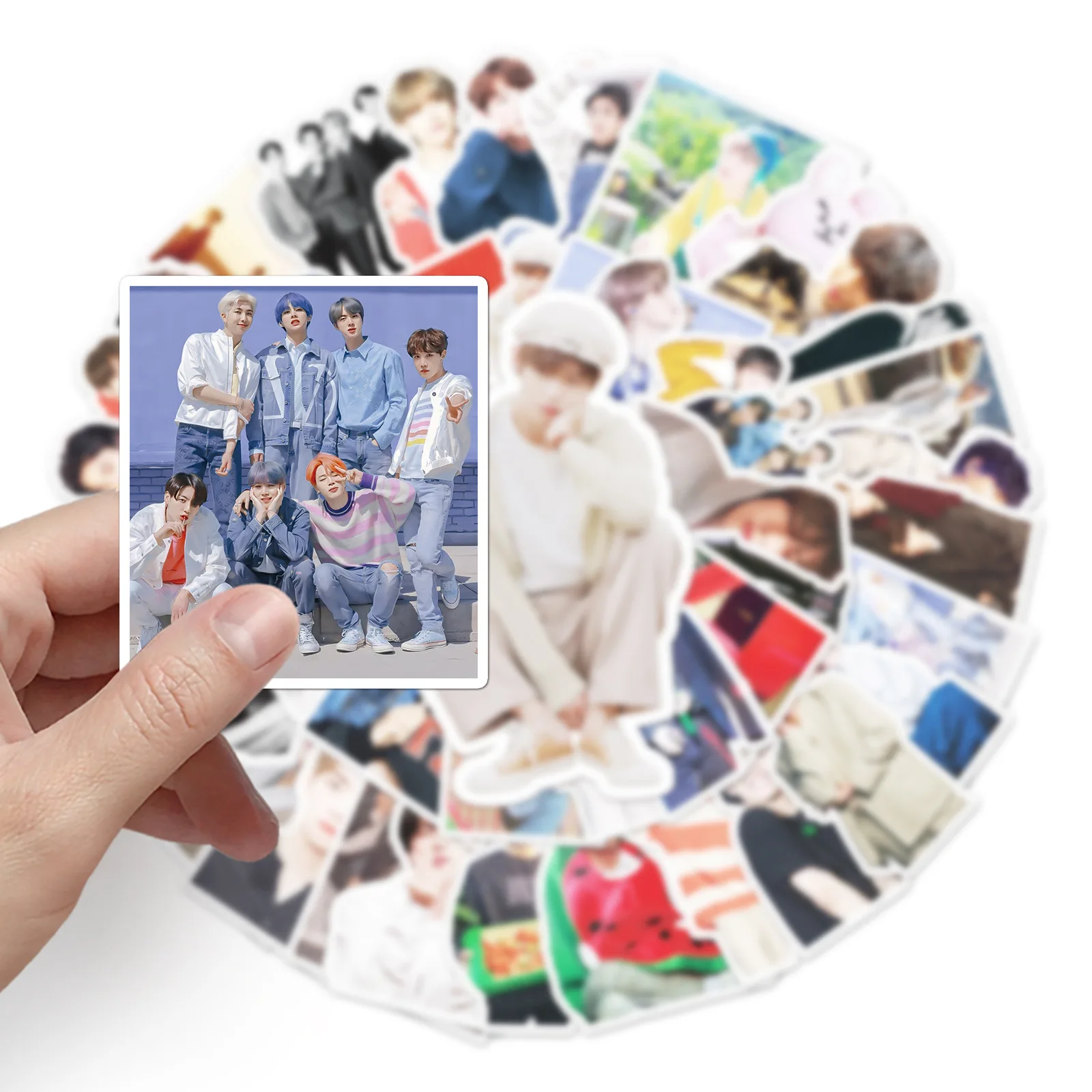 

50Pcs/set Bangtan Boys Stickers KPOP Stars Stickers Idols Cute Photos Toys Waterproof Stickers For Skateboard Suitcase Laptop