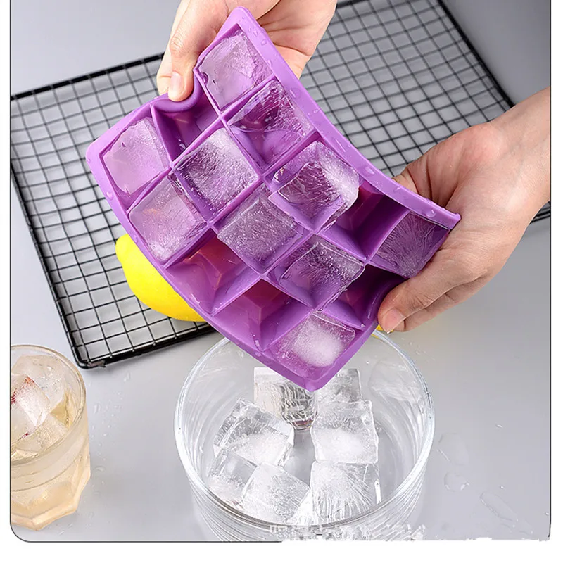 Большая форма для льда с сеткой 15/24 легко снимаемая из пищевого силикона