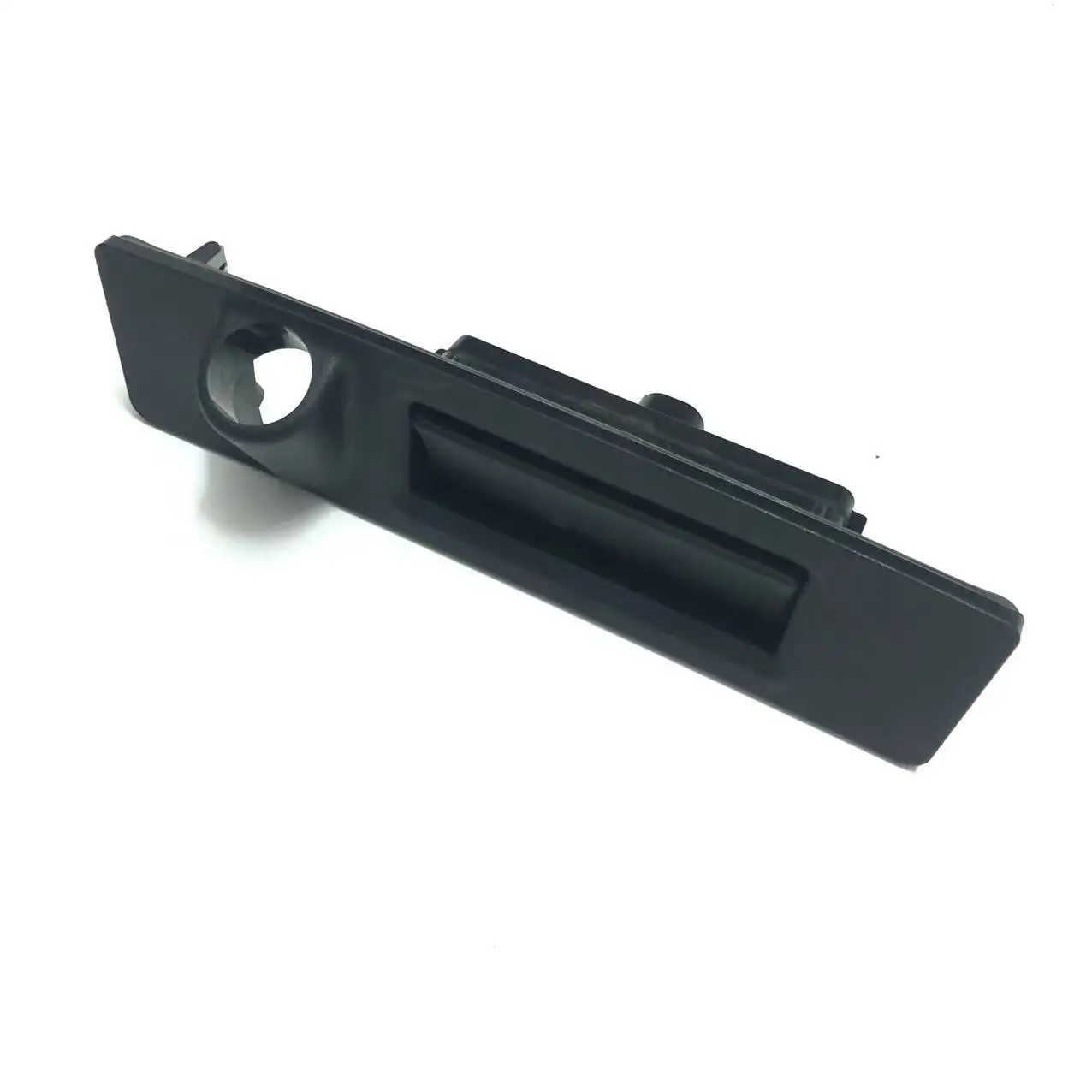 

Переключатель для багажника Tesla 2021 Model 3/Model Y 1095949-00-E