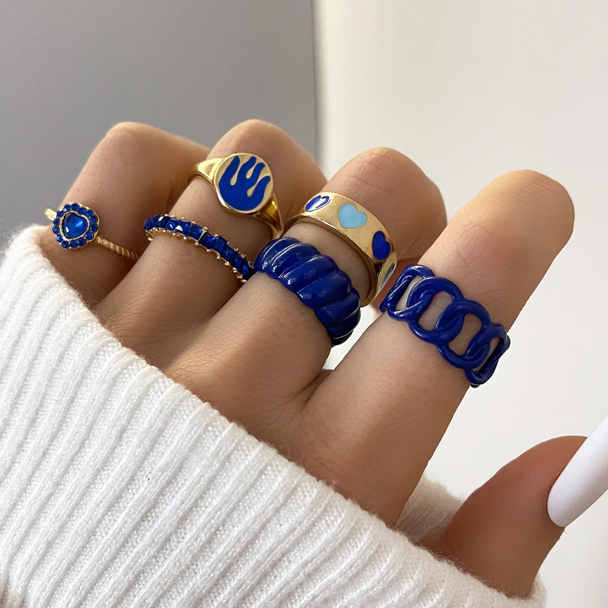 

New Blue Crystal Heart Knuckle Ring Set For Women Fashion Enamel Geometric Chain Shape Rings Female Unusual Trend Jewelry