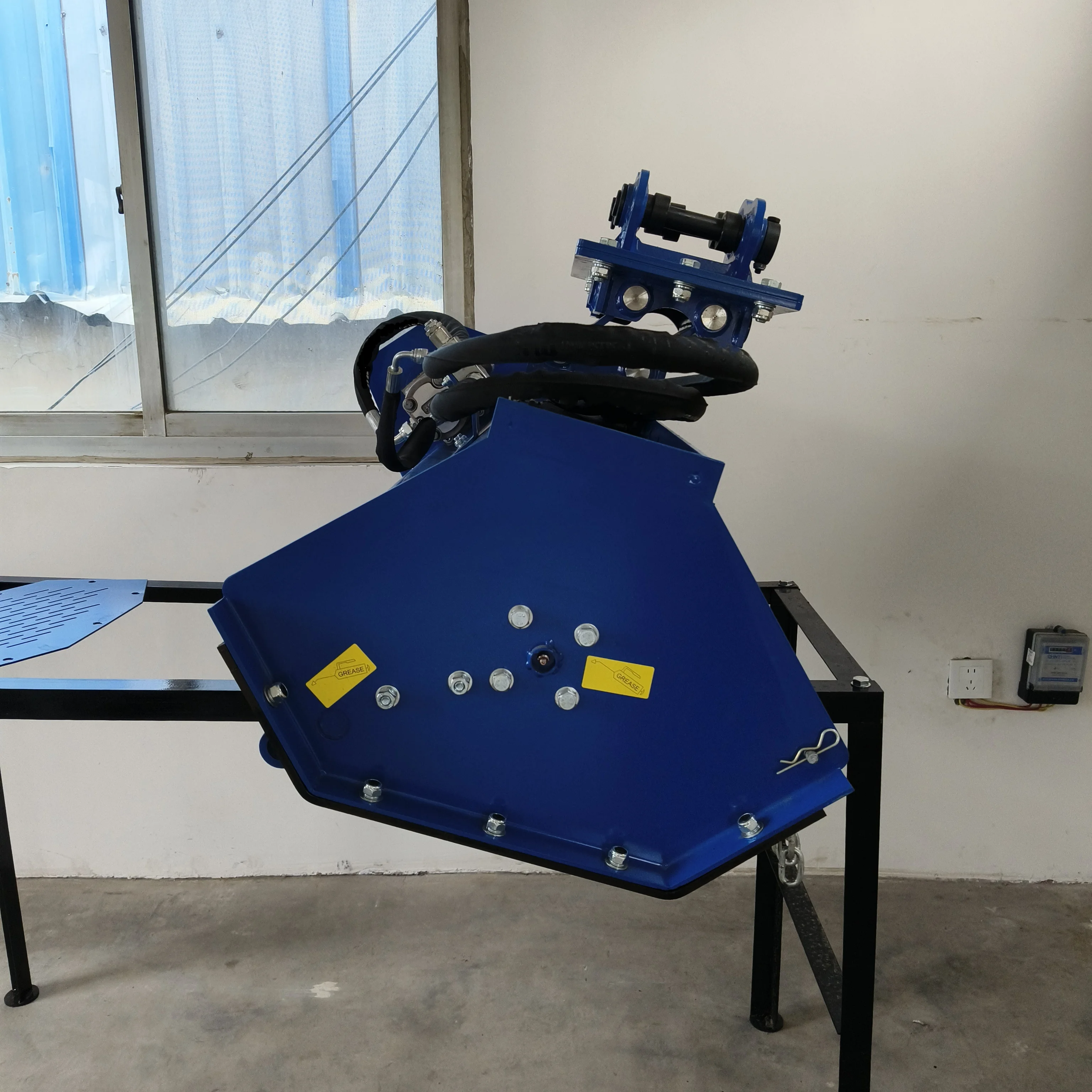 Фрезерная косилка/Измельчитель головки/Мульчер для мини-экскаватора среднего