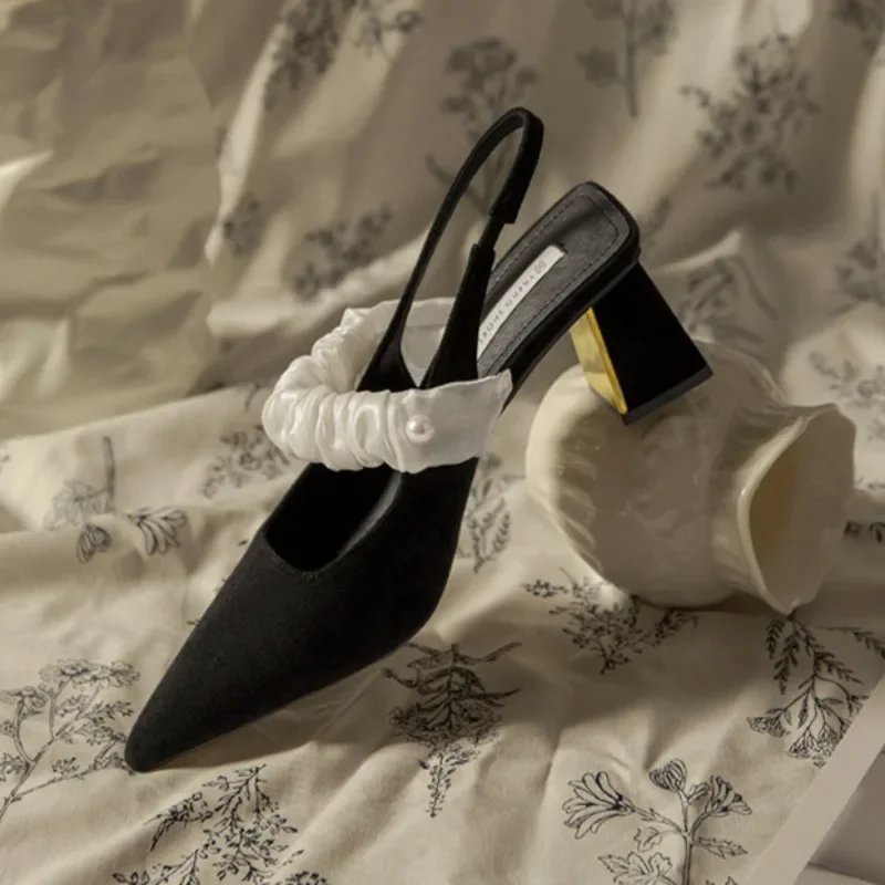 Сандалии Baotou новые весенние сандалии с острым носком расшитые бисером