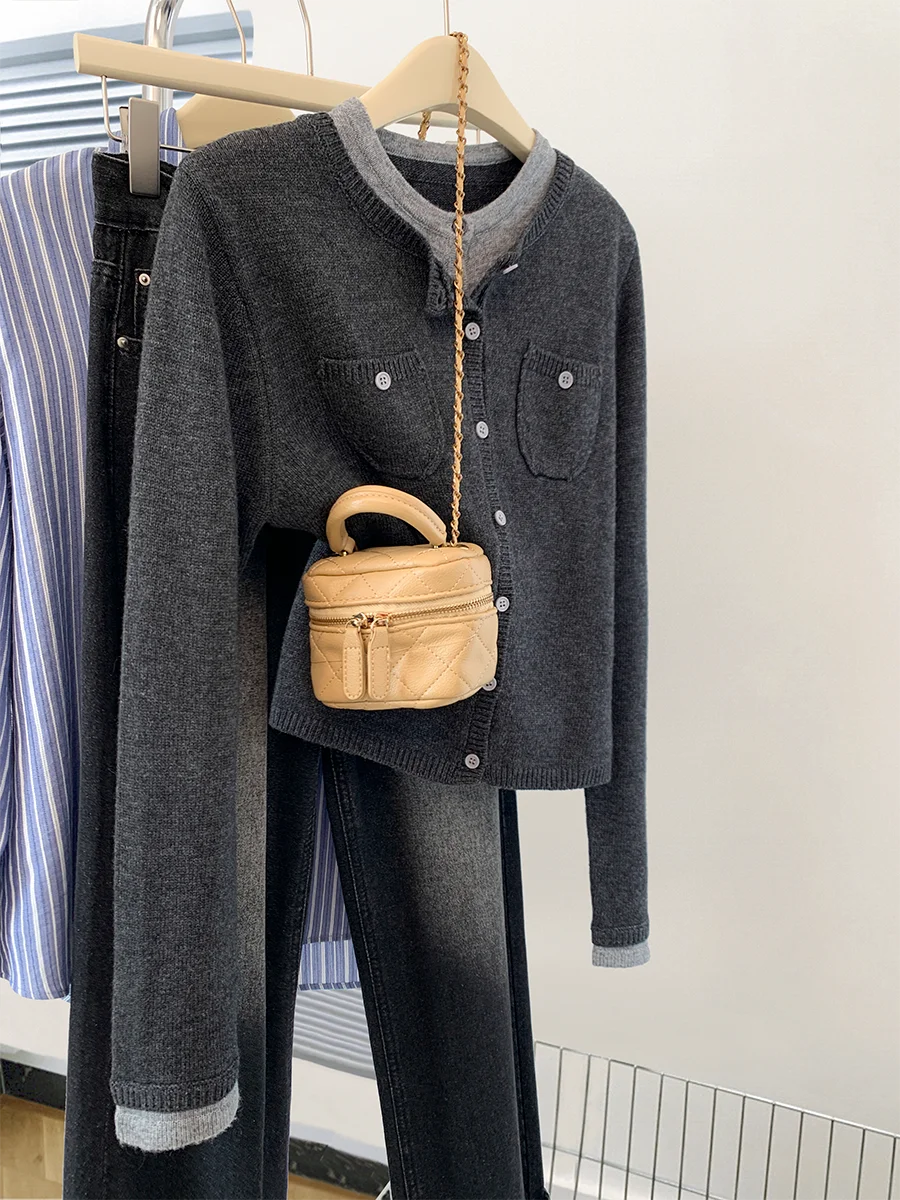 Gray Fake Two Pieces Long sleeve Knit cardigan Outerwear Women Spring and Autumn 2024 New Small Short Fleece Top