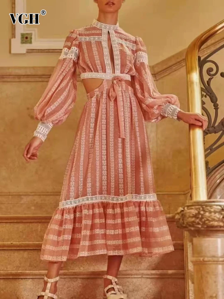 

VGH Colorblock Lace Panel Dress For Women Stand Collar Lantern Sleeve High Waist Cut Out Long Dresses Female Spring Clothing New