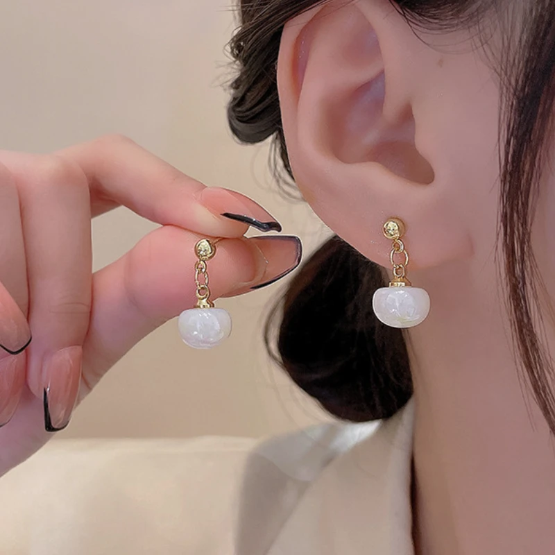 

VSnow Minimalist Circle Simulation Pearl Dangle Earings for Women Trendy Gold Color Metal Earings Jewellery Pendientes