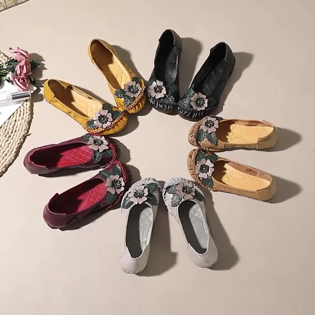 Xiuteng 2023 spring new ethnic style leather flower single shoes casual flat women's shoes middle-aged elderly mother's shoes