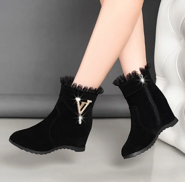 

2023 New Women Wedges Winter Fashion Ankle Boots Increasing Height Shoes Gauze High Heels Booties Metal Rhinestone Botas Mujer