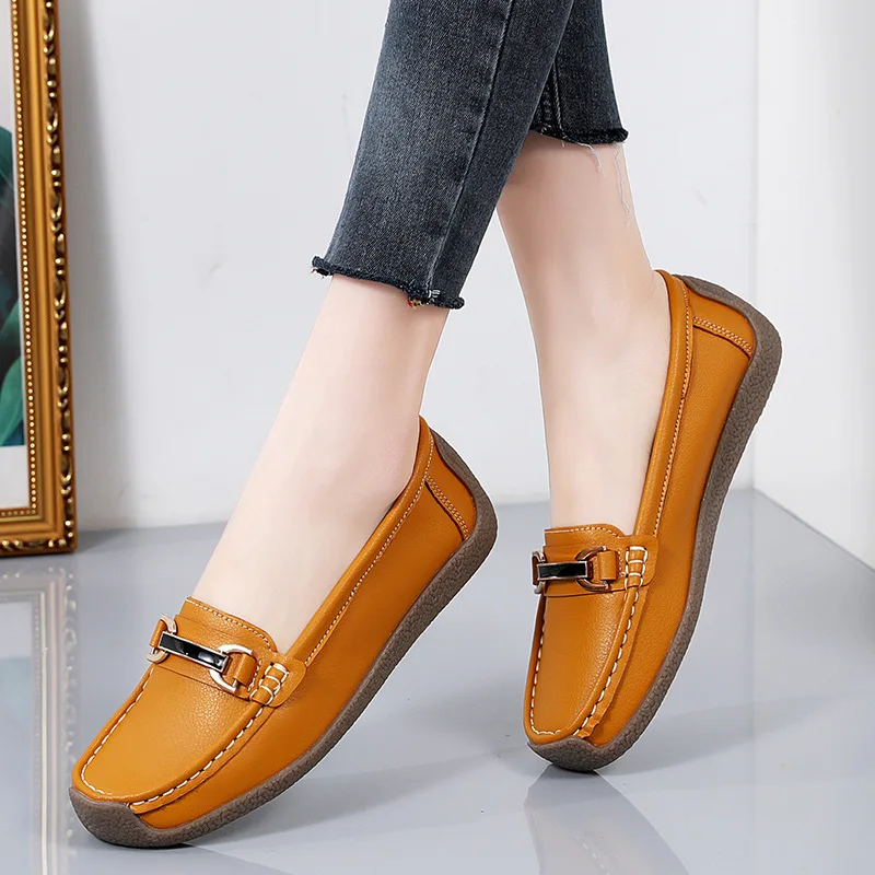 

2023 New Fashion Women Flats Women's Spring Autumn Mother Shoes Casual Shoes for Women Outdoor Comfortable Women's Casual Shoes