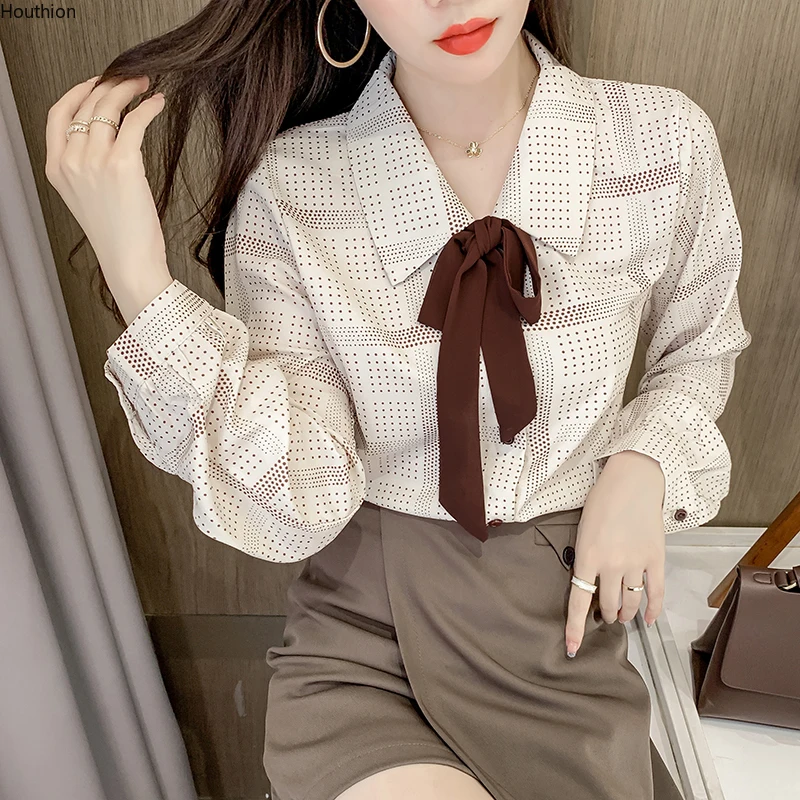 

Summer New Women's Blouses Lapel Shirt Dot Streamers Casual Fashion Folds Loose Lady Long Sleeve Top