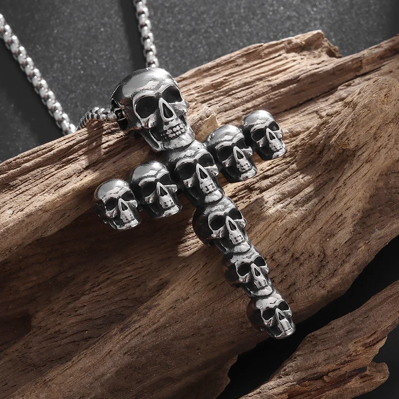 

Classic Christian Cross Skull Pendant Necklace Men's Cycling Amulet Jewelry
