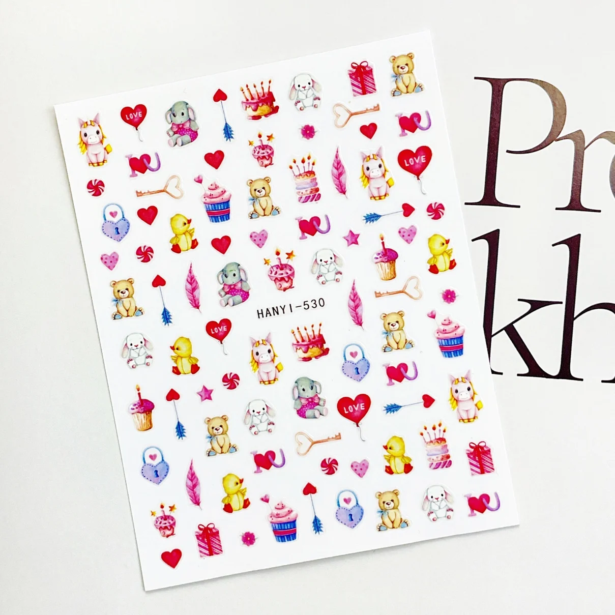 1 лист наклеек для ногтей с милым медведем в стиле ретро