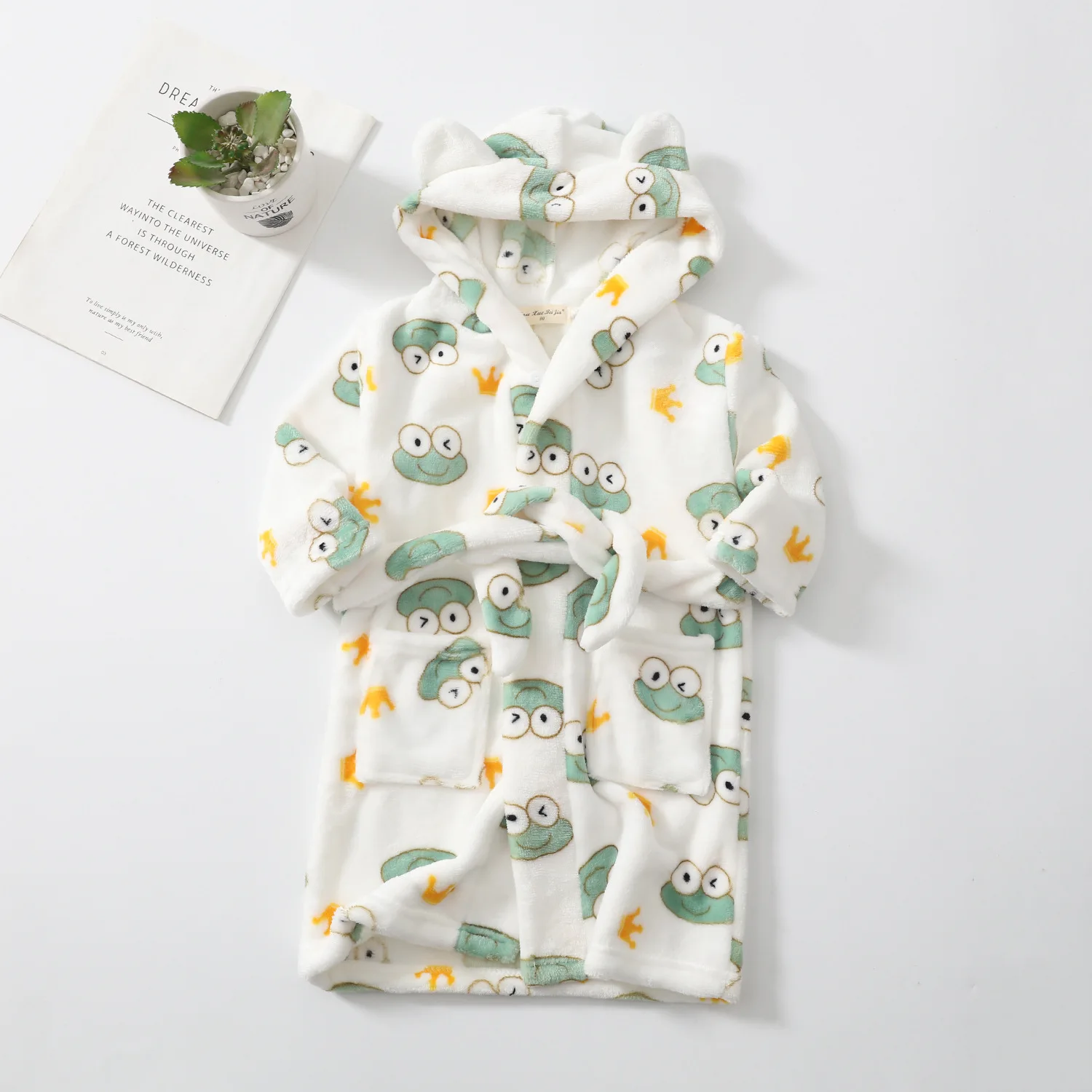 

Long Sleeve Hooded Children's Bathrobe Cartoon Frog Kids Robe Lovely Animal Boy Bath Robe Spring Autumn Girls Bathrobe