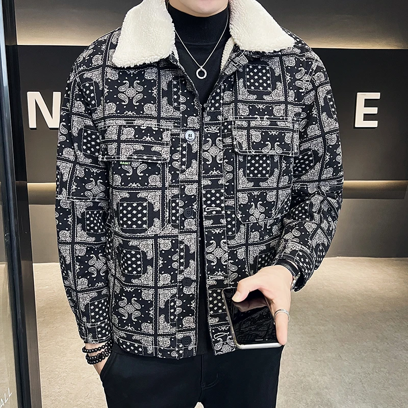 

New Cashew Flower Mens Jacket With Cashmere Lamb Wool Collar Three-dimensional Pocket Denim Thick Jacket Padded Men Jacket Coat