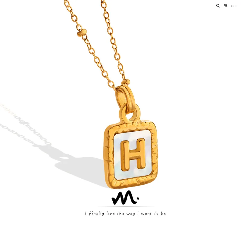 

Personalized Fashion Minority Design Classic Style Necklace Natural White Sea Shell Letter H All-Match Clavicle Chain Plated 18K