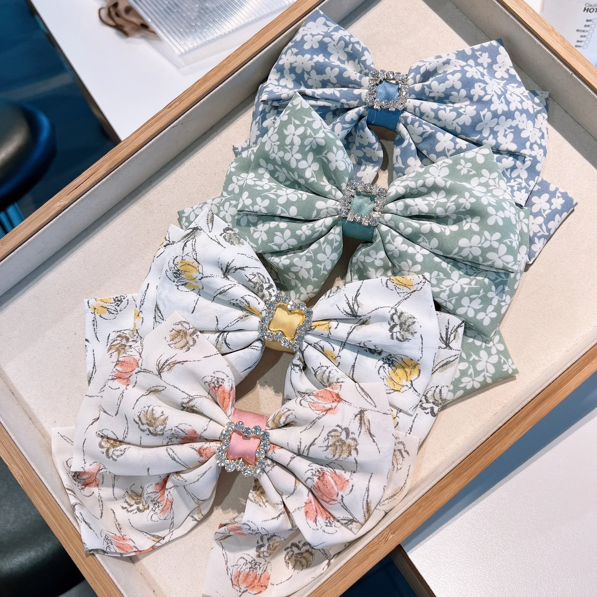 

Korean Super Large Print Bowknot Rhinestone Square Buckle Temperament Hairpin Three-layer Knot Cute Girl Style Hair Accessories