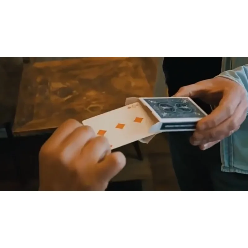 Light Box Gimmicks от Sebastien Calbry Card Magic and Trick Decks Карты-волшебники для начинающих Волшебный реквизит Уличный ментализм (art.: 3920d2a2bccba) - 3920d2a2bccba