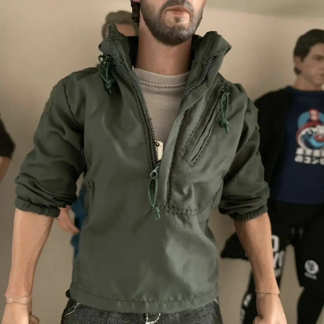 

1/6 Scale SS085 French Special Forces Green Coat Model for 12" Figure