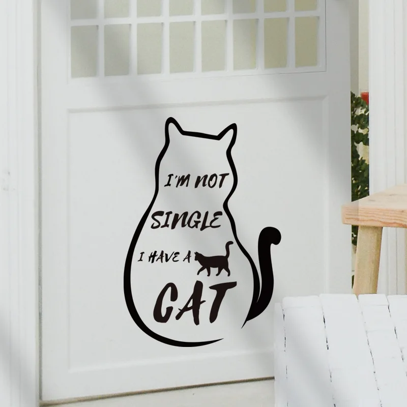 Наклейка на заднюю панель с изображением кота из мультфильма