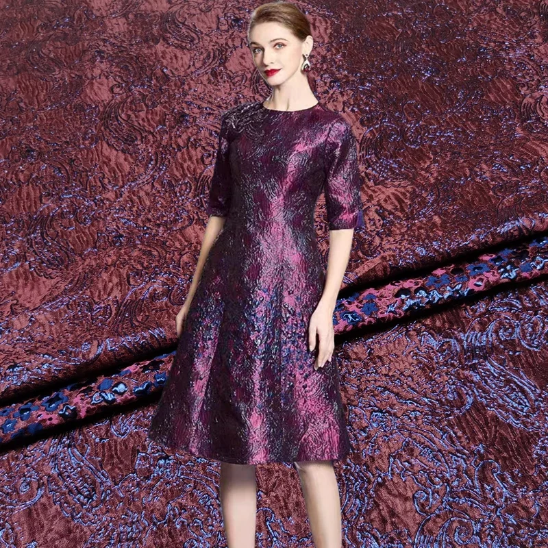 Итальянский ретро-стиль жаккардовая позиционирующая ткань с золотой проволокой