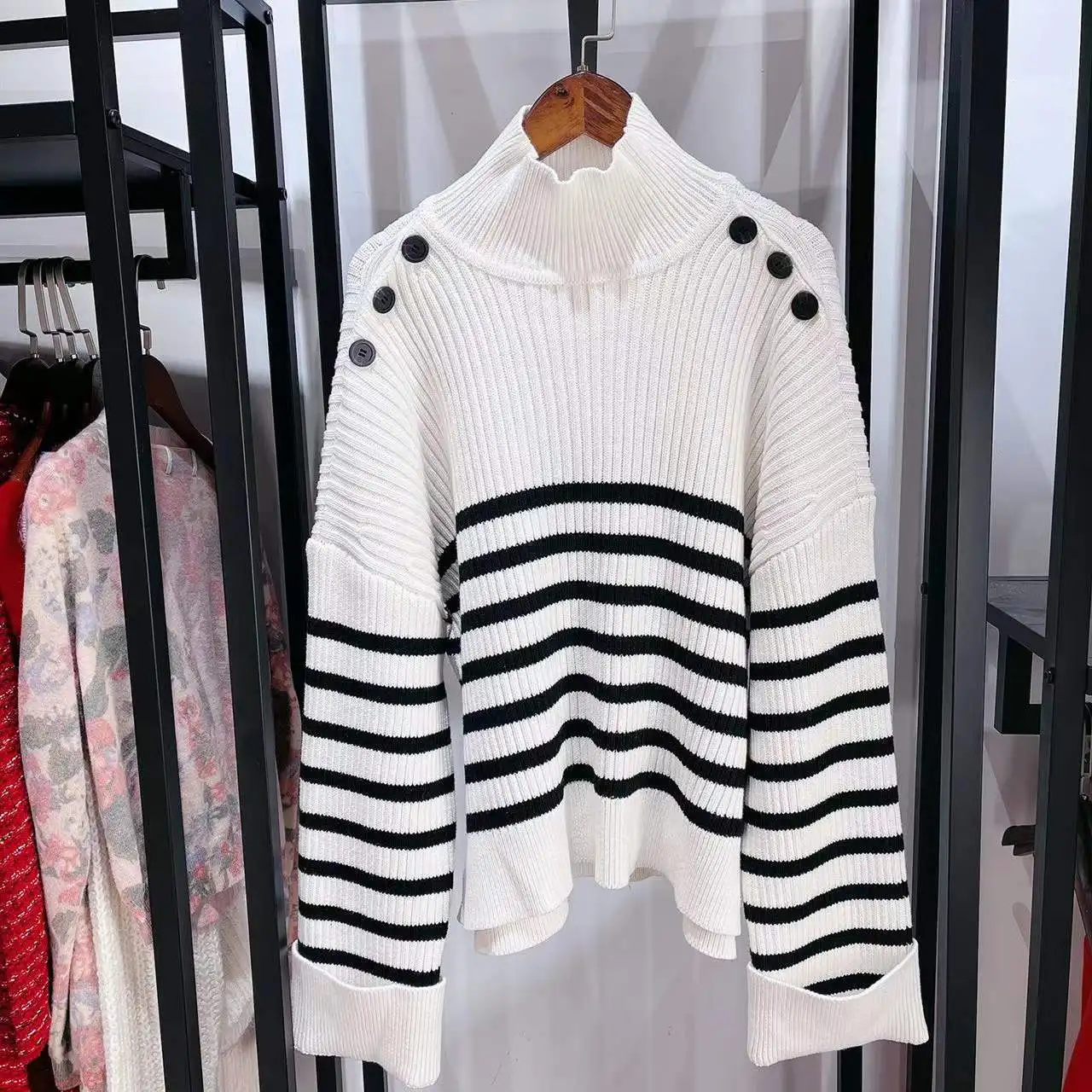 

2022 Spring New Women High Neck Ribbed Striped Sweater Women Pullover Top