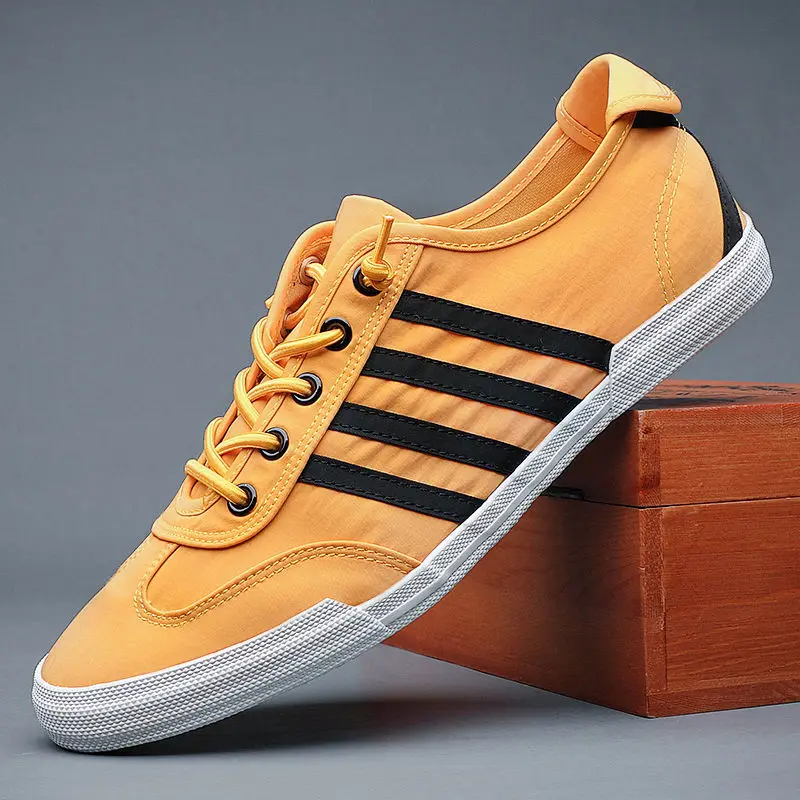 

New Trend Men's Casual Sneakers Breathable Black Lace Up Mens Canvas Shoes Spring and Autumn Mens Flat Casual Shoes