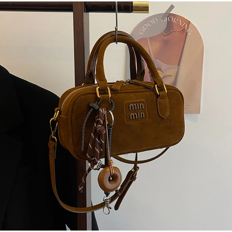 Женская матовая сумка для боулинга в стиле ретро