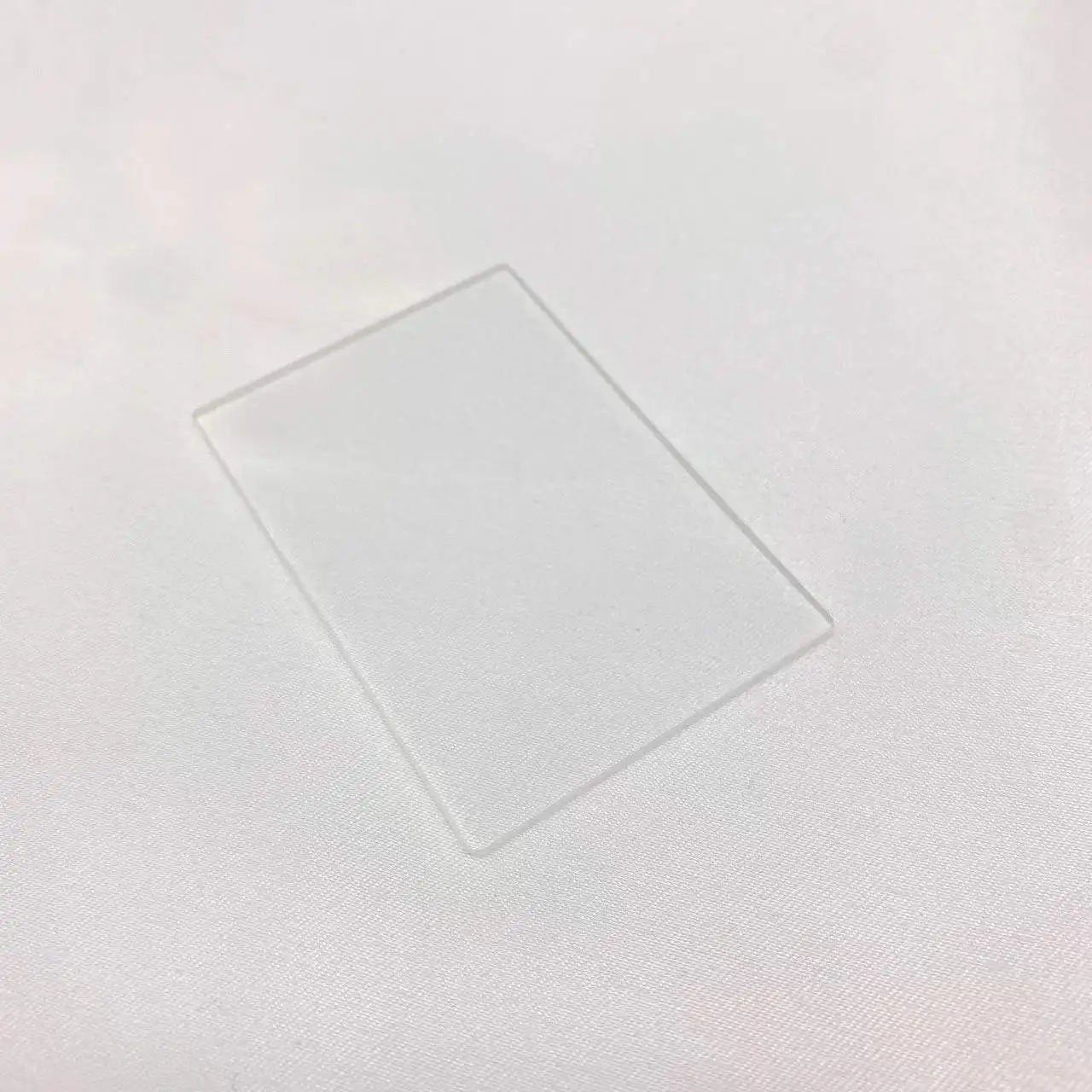 

Size 55x90x2mm With Round Chamfer Fused Silica Quartz Glass Plate JGS2