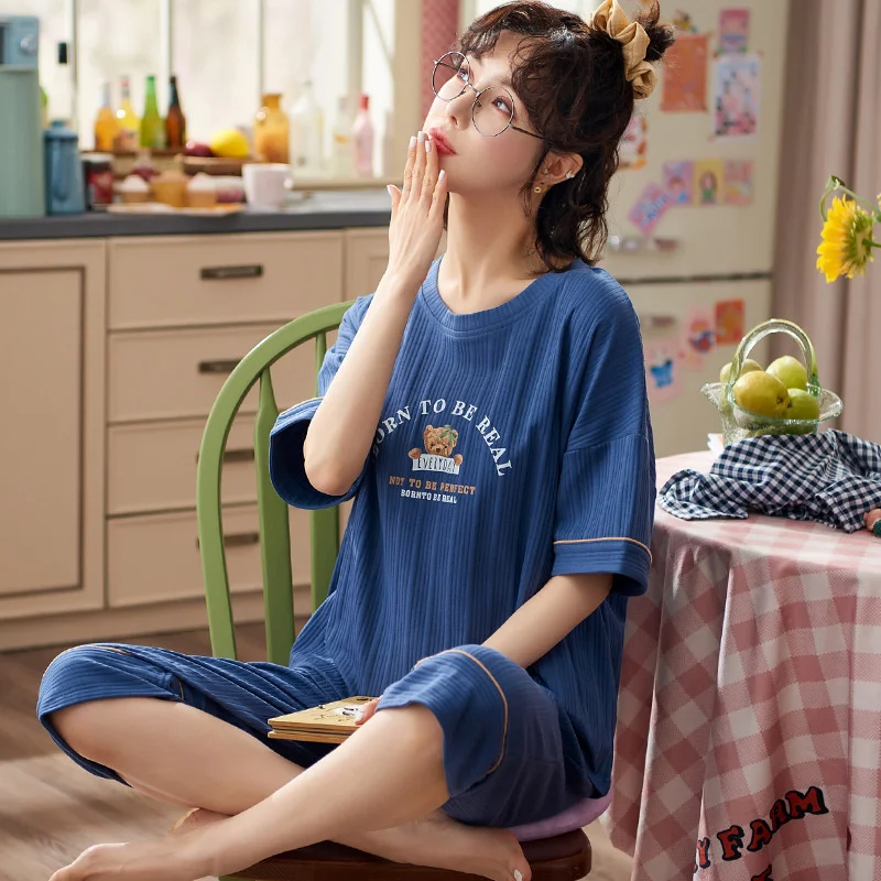 pajamas women's summer pure cotton  short sleeved capris students' leisure simple  lovely women's home clothes