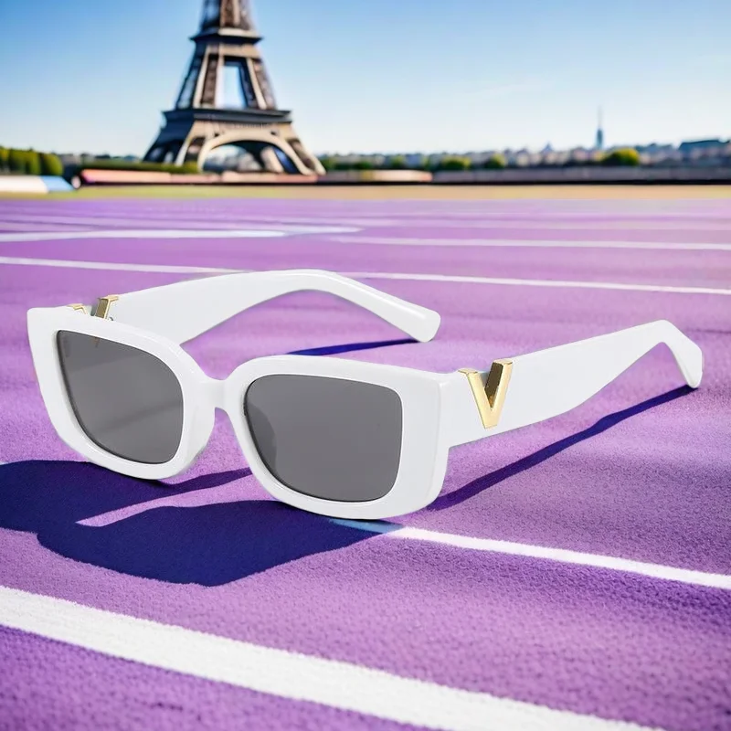 Солнцезащитные очки в ретро стиле женские небольшие классические брендовые