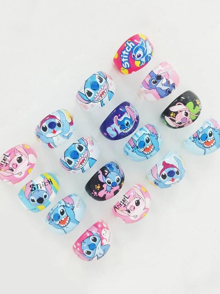 12 Disney Series Смешанные кольца мультики сшитые принты детские вечеринки маленькие