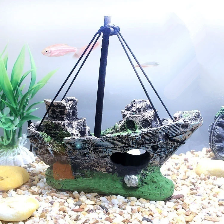 Small net pirate ship / aquarium fish tank Landscaping Decoration / shelter / hip house / resin boat landscaping ship