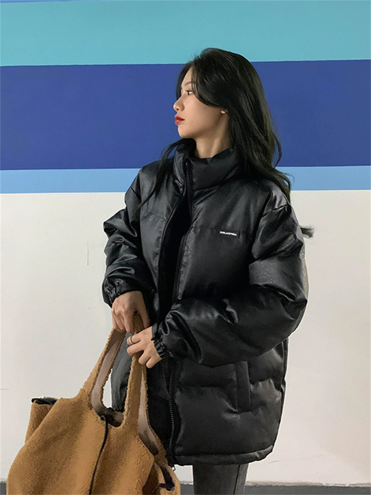 Black Ins Harbor Style Cotton-Padded Jacket, Women's Winter 2023 New Popular Korean Version Thickened