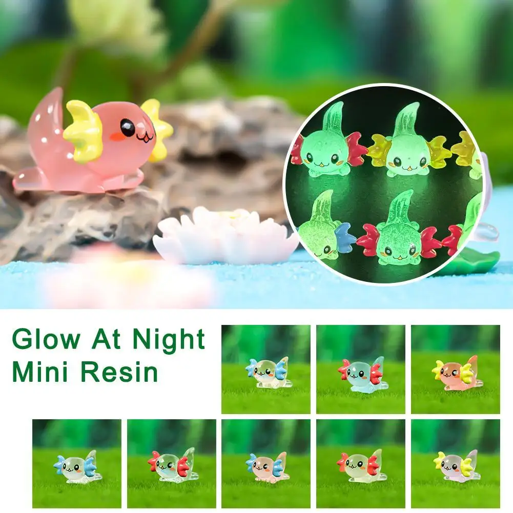 

New Glow At Night Mini Ambystoma Resin Miniature Figurines Luminous Axolotl Fairy Garden Decoration Fish Tank DIY Decor Props