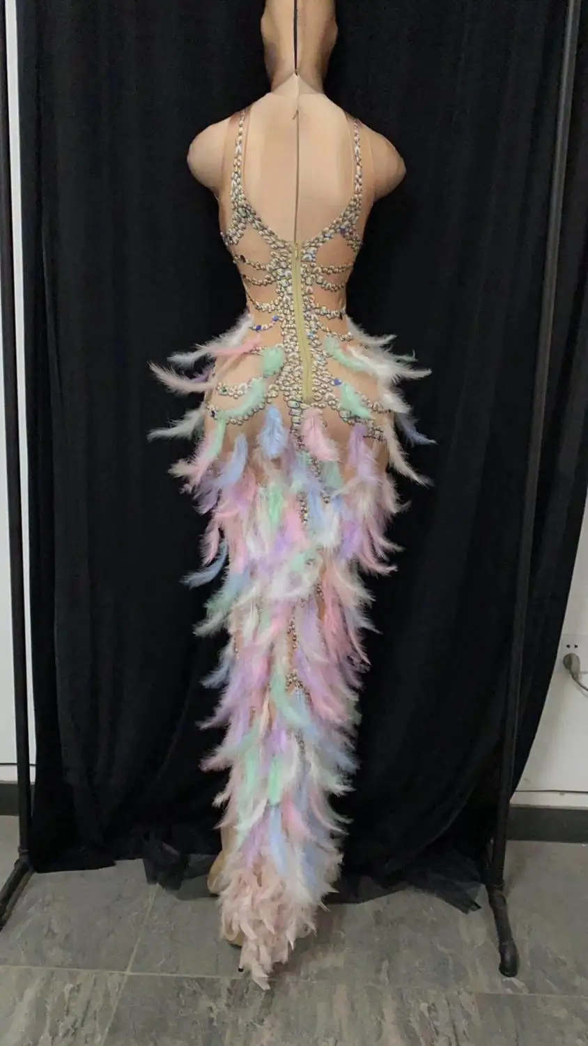 

Multi-color Women Stage Performance Clothes Rhinestone Pearl Feather High Split Long Dress Sleeveless Prom Birthday Party Dress