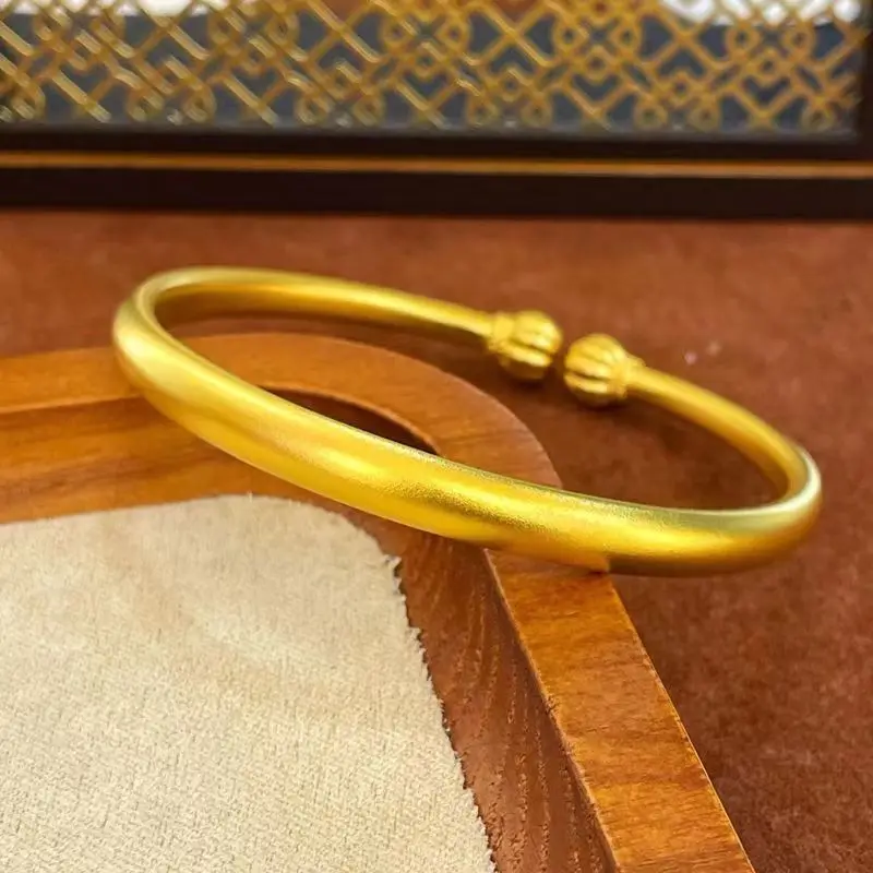 

Женский браслет с кольцом в стиле древнего сарагина