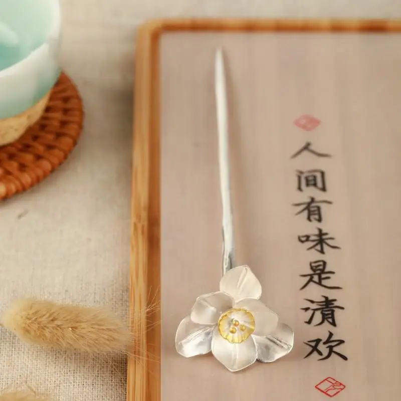 Заколка для волос с серебряной пластиной и лепестками нарцисса S детские