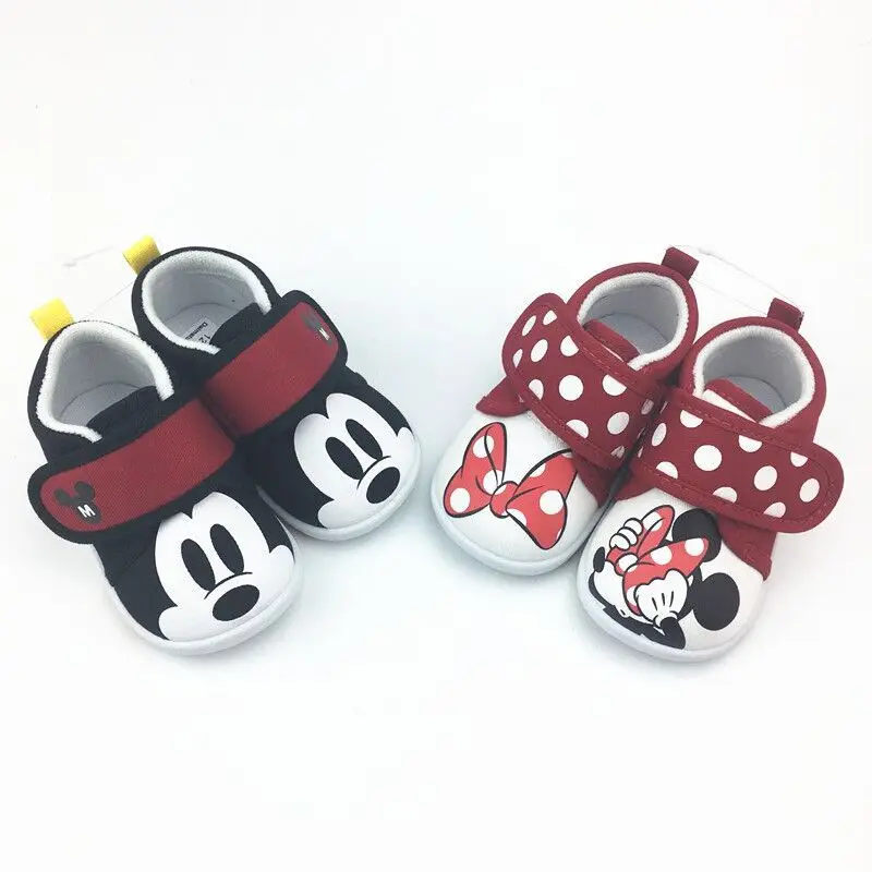 

Новинка, Весенняя Нескользящая детская обувь Disney для мальчиков и девочек, детская обувь на мягкой подошве с Микки Маусом, функциональная од...