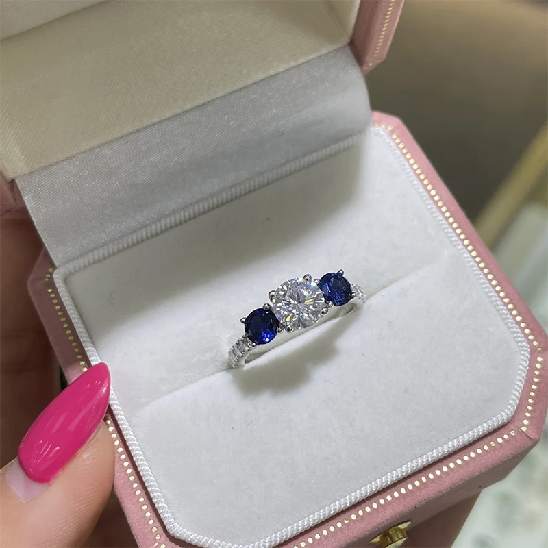 Фото Кольцо KEEP YES 1CT 6,5 мм с муассанитом и тремя бриллиантами для женщин, обручальное/свадебное кольцо с выращенным в лаборатории сапфиром, серебро 925 пробы №3