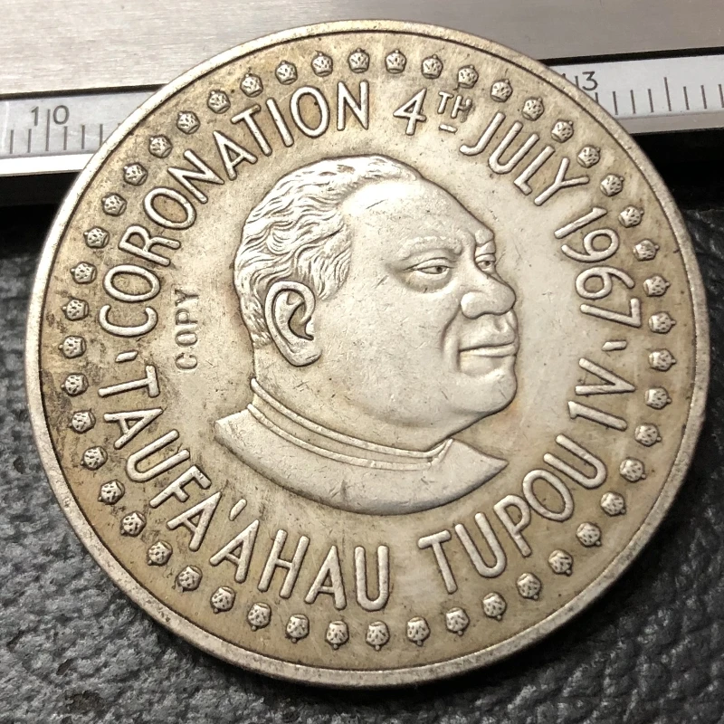 

Серебряная копия монеты Хау Тонга 1967 года