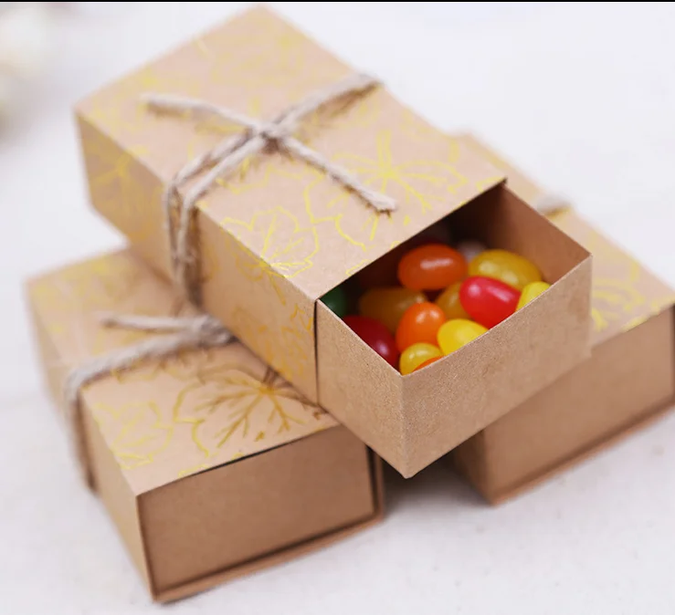 

100 x Romantic Brown Kraft Paper Maple Leaves Wedding Favors Candy Boxes Drawer Style Chocolate Paper Bridal Shower Gifts Box