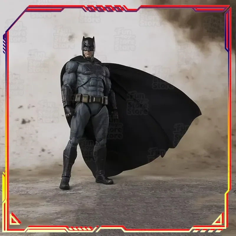 Фото Коллекционная фигурка Бэтмена из Лиги Справедливости Bandai SHF, 150 мм, официальная лицензированная модель, подарок для мальчиков №4